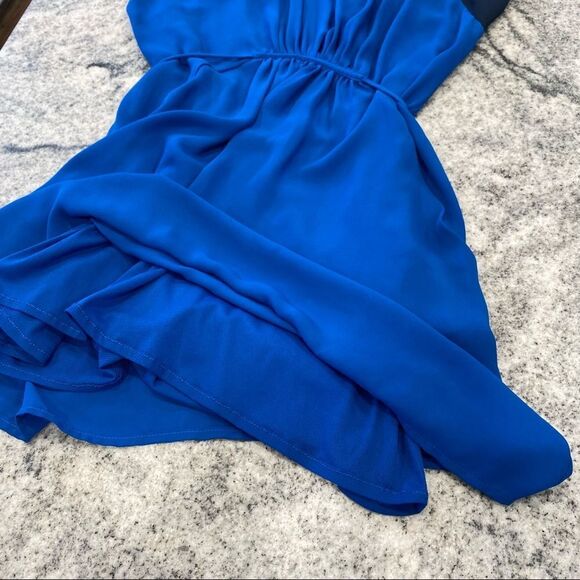 Aqua Small Blue Two Tone Short Sleeve Silky Dress - Picture 7 of 8